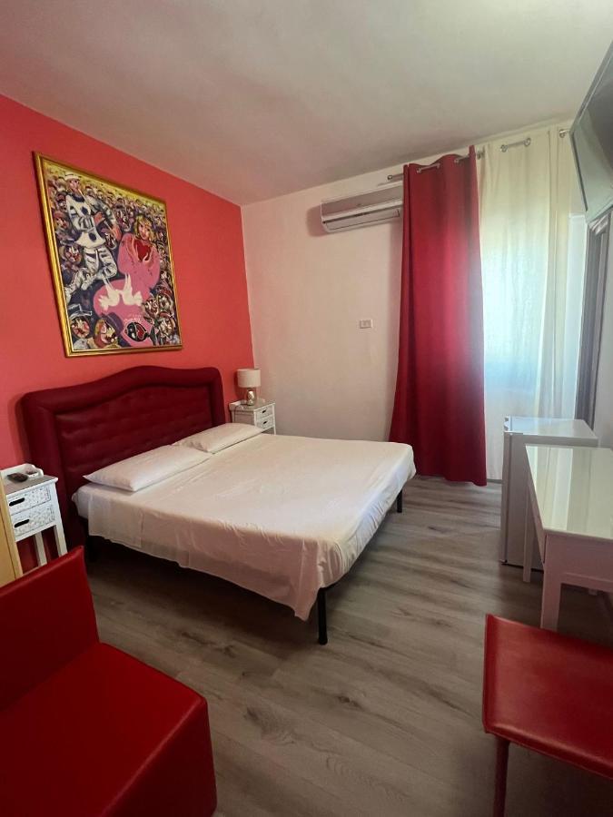 B&B Grace - Santo Spirito Бари Экстерьер фото